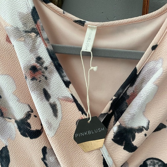 Pinkblush Fitted Maternity Dress NWT - S - Picture 4 of 11